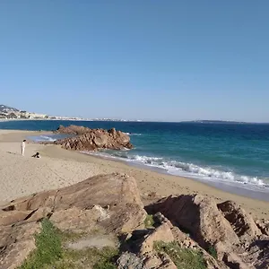 https://sainte-rosalie.fr-provencehotel.com